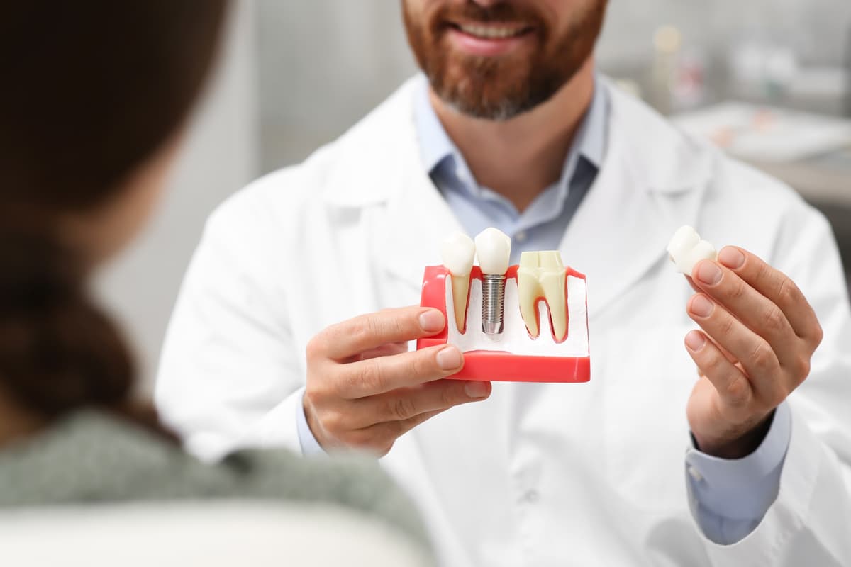 Implantología dental en Nigrán